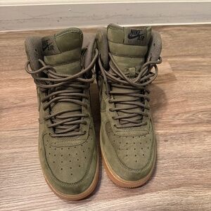 Air Force mids